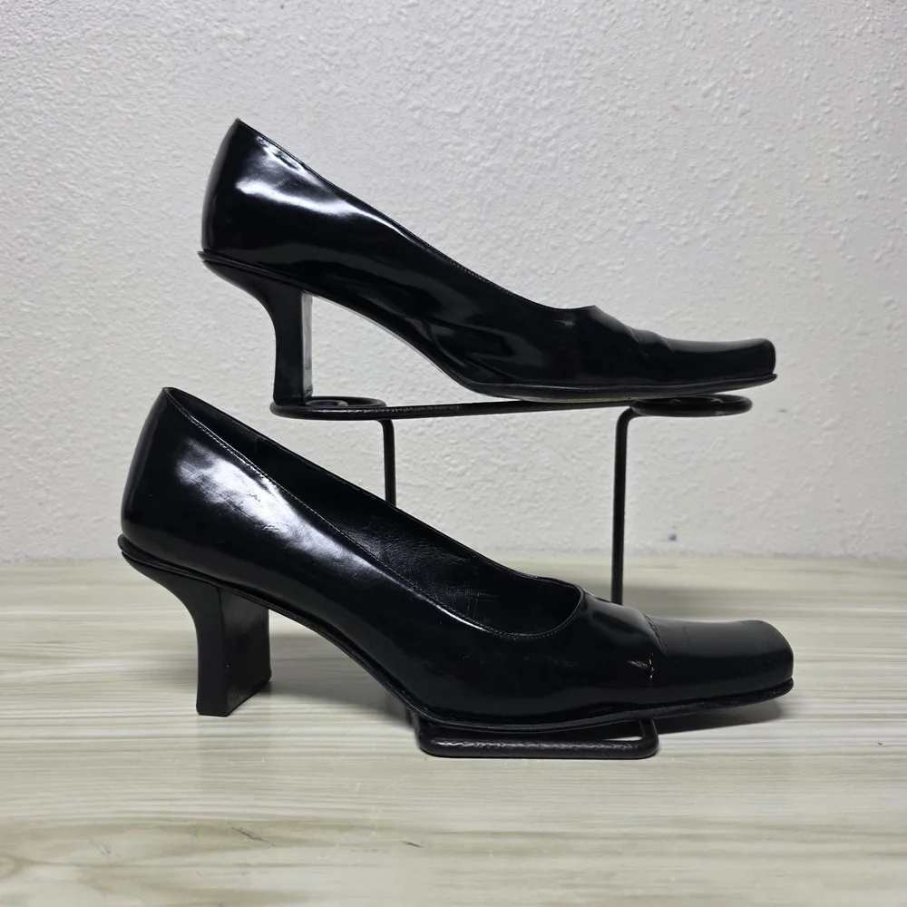 Prada Black Leather Mid Heel Pumps, Size 8 38½